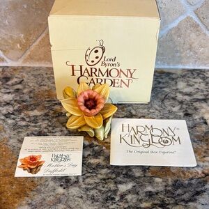 Retired Lord Byron's Harmony Garden Mother's Day Daffodil Figurine Keepsake Box